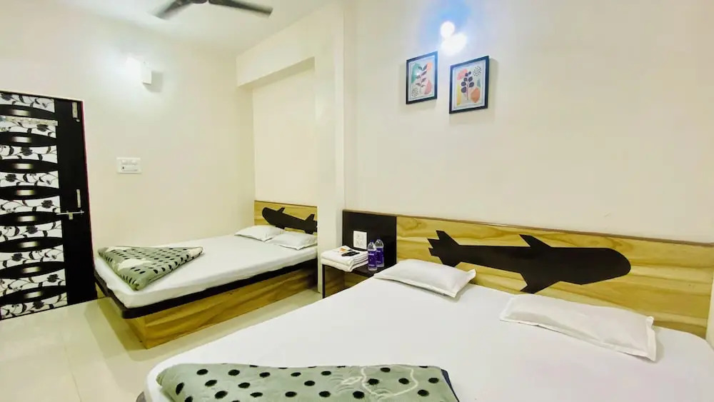 Hotel Gurukripa Inn