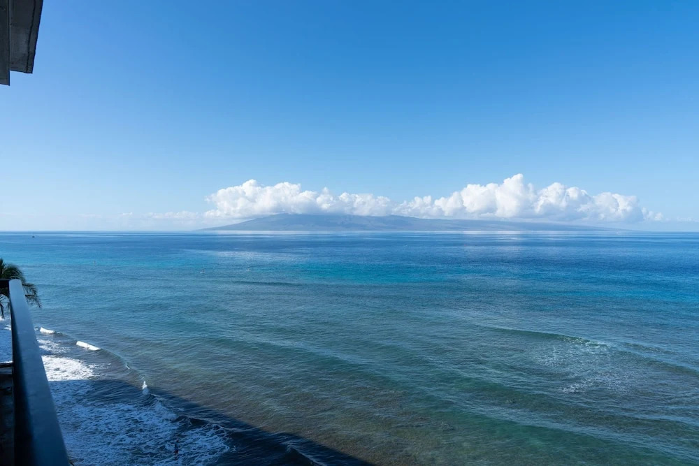 Maui Kai 804 Oceanfront 1 Bd/1ba 1 Bedroom Condo by RedAwning