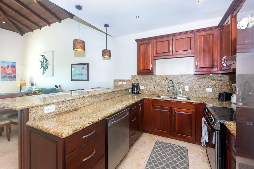 Pristine Bay Beach Home 104