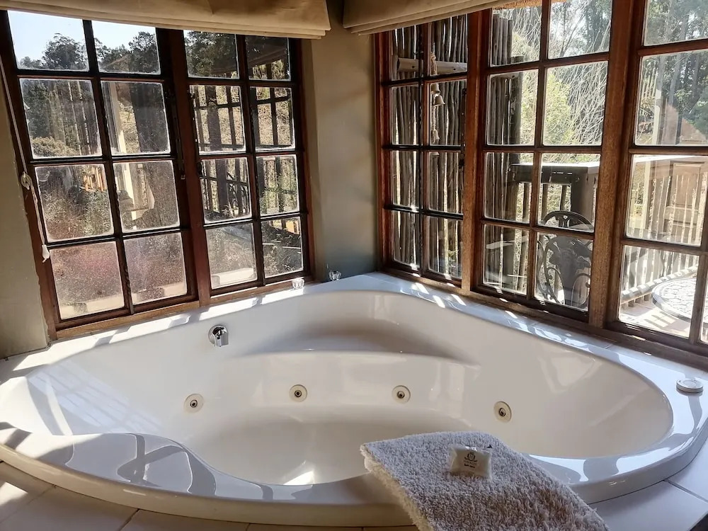 Hawklee Country House