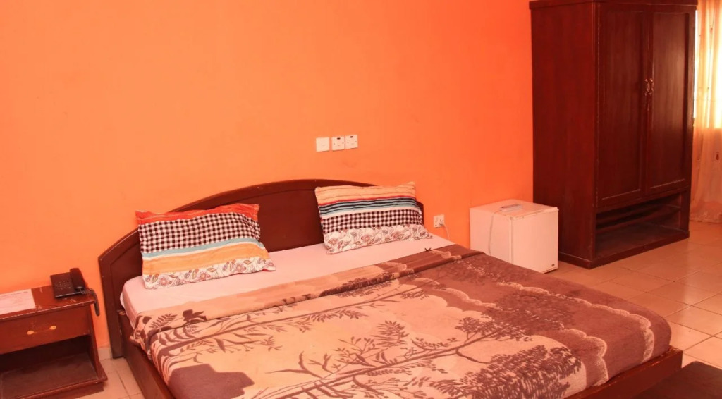 Gayyata Hotel