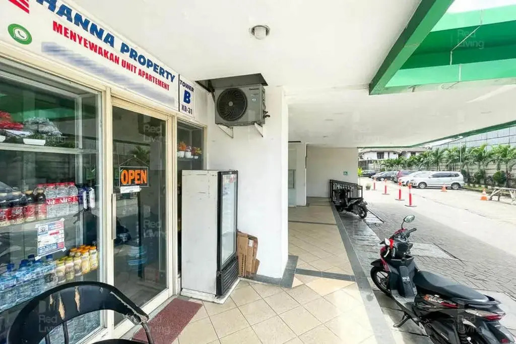 RedLiving Apartemen Green Lake View Ciputat - Pelangi Rooms 3 Tower E