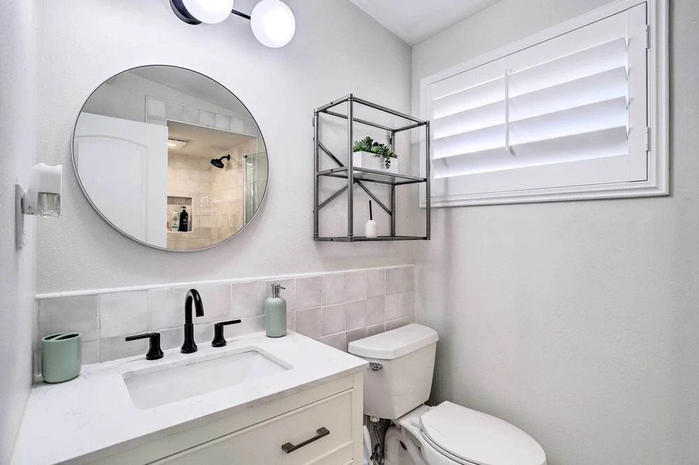 Walk to Downtown Palm Desert: Home w/ Pool Access