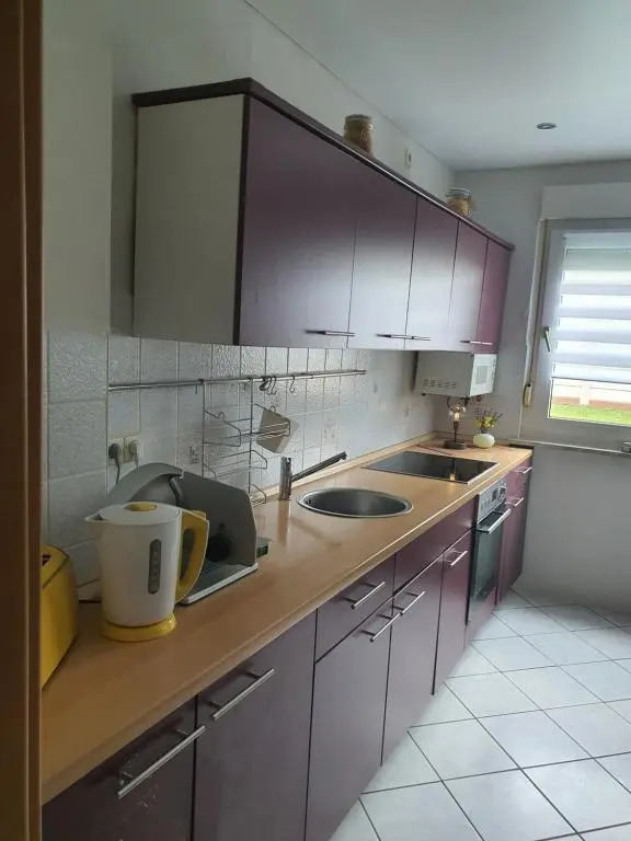 " Die Wolfs Burg" 70qm - 3zimmer- Duschbad - Kuche & Zentrumsnah