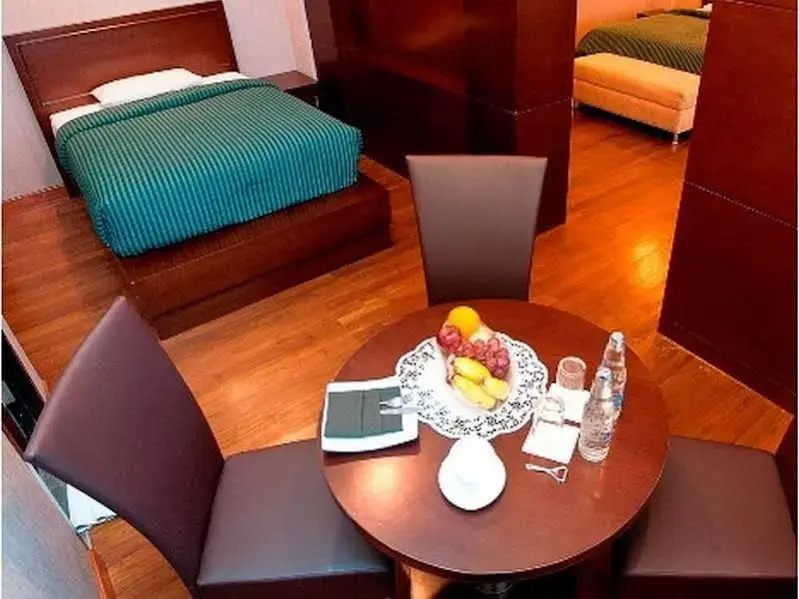 Enhaii Hotel Bandung
