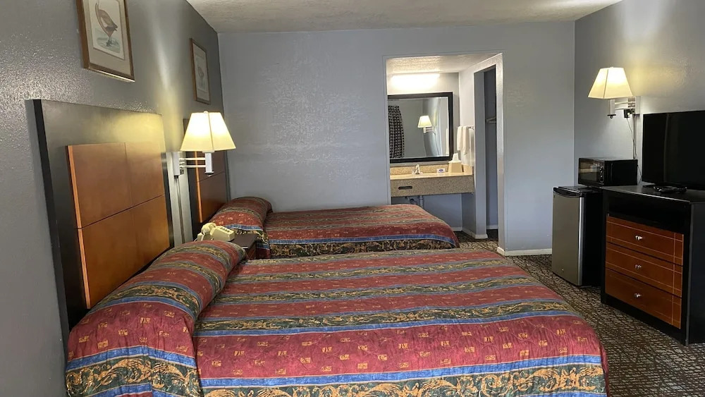 Wilshire Inn