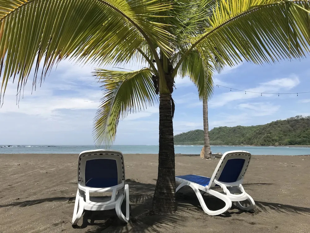 Sansara Surf Yoga & Resort