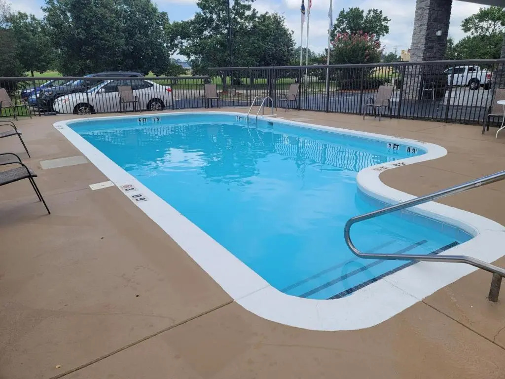Holiday Inn Express & Suites Wilson-Downtown by IHG