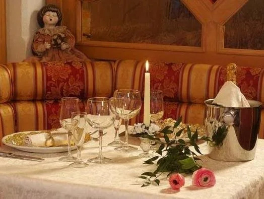 Hotel Roy