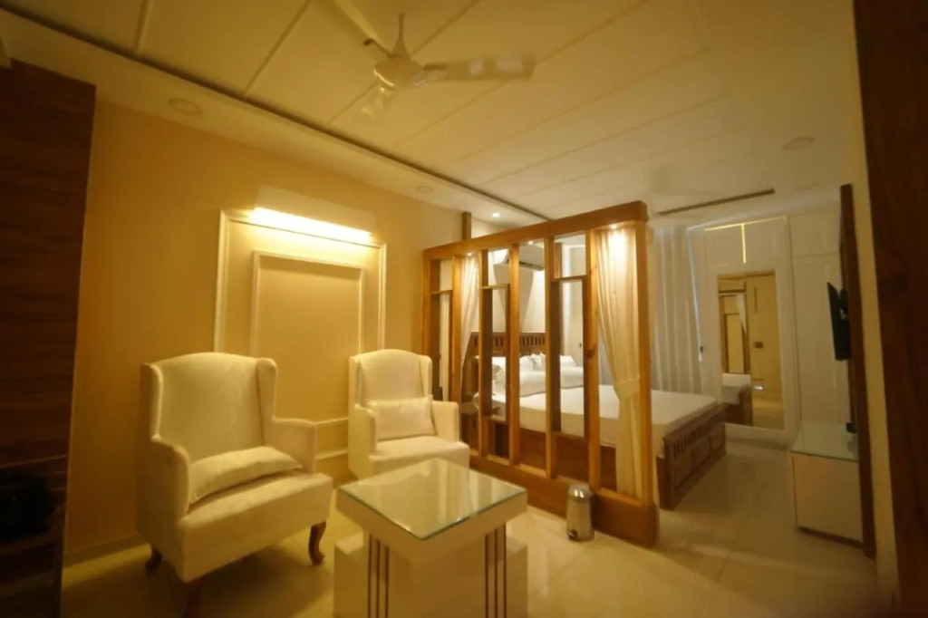 Myst Luxury stays
