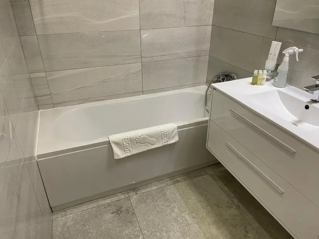 White Tower Apartament Privat Mamaia 504