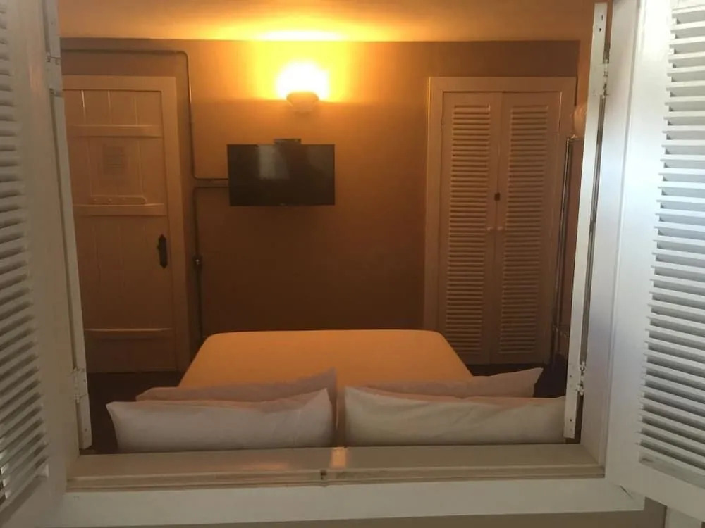 Nair Guest House