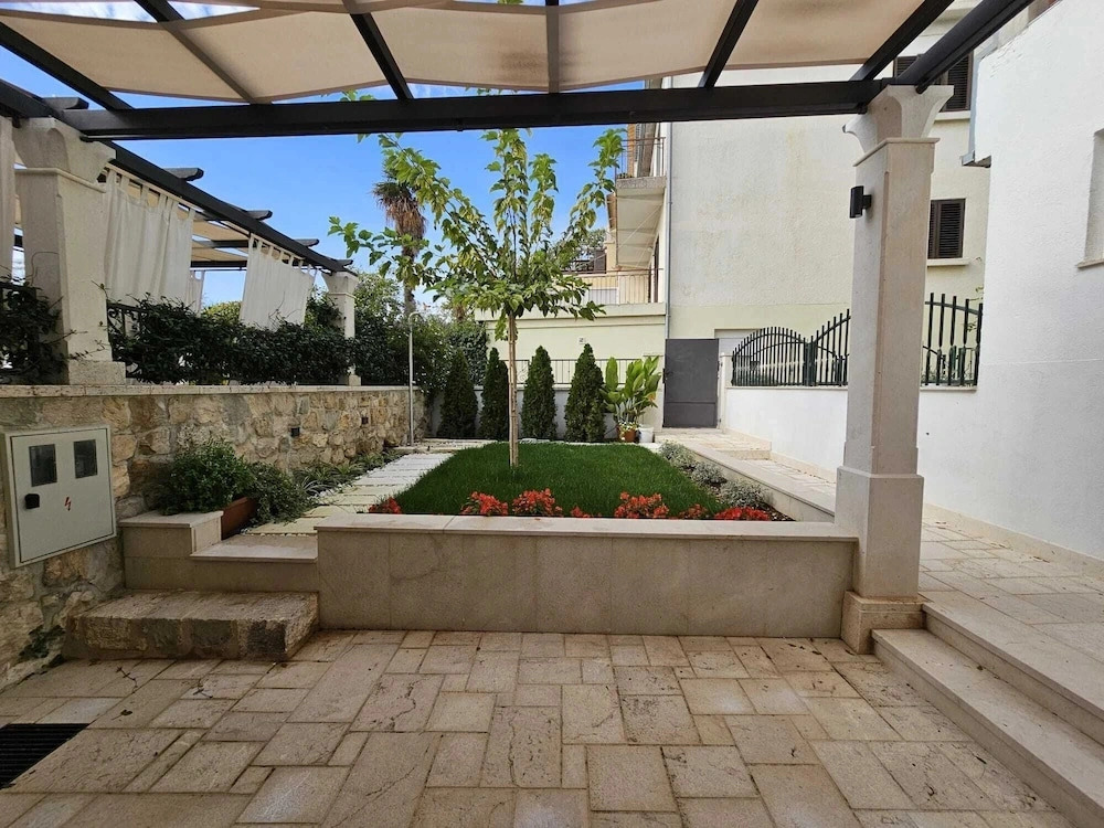 Casa di Pietra Stone House