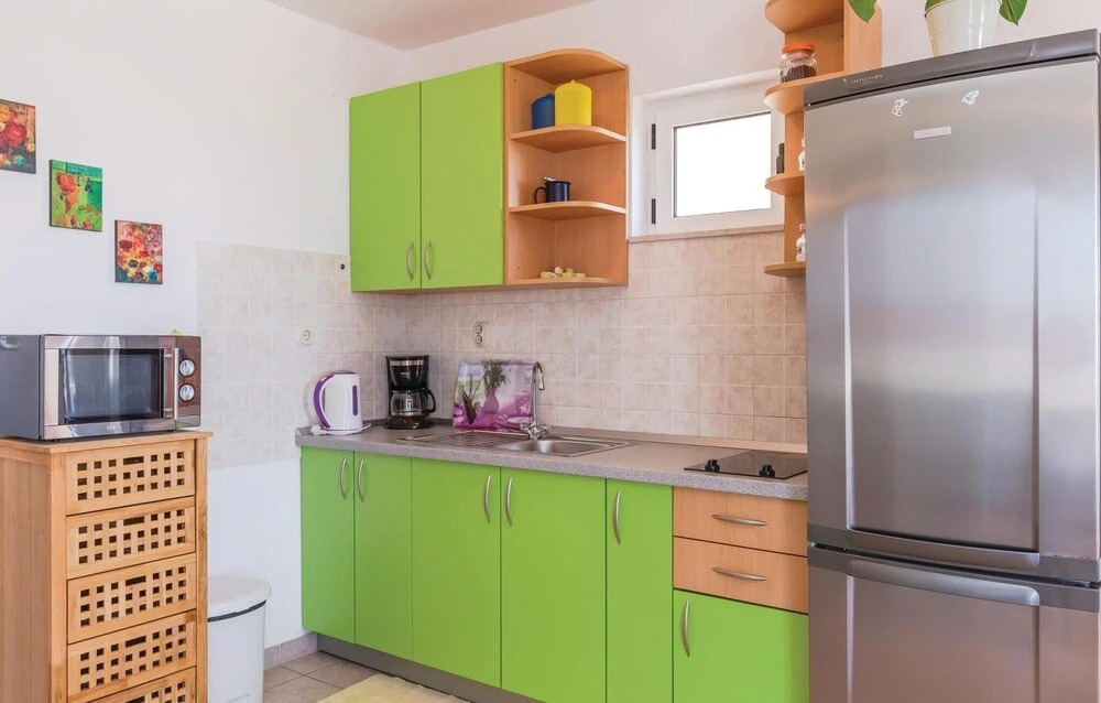 Beautiful Home in Makarska With Wifi and 2 Bedrooms
