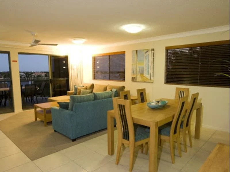 Riverdance Apartments