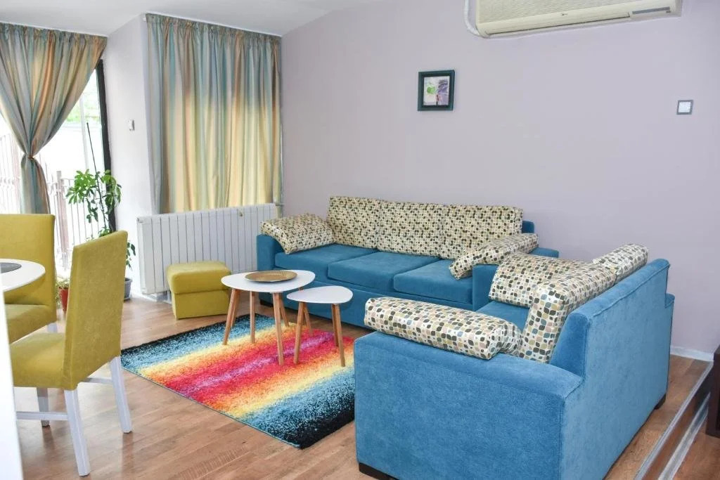 White Rose Guest Rooms
