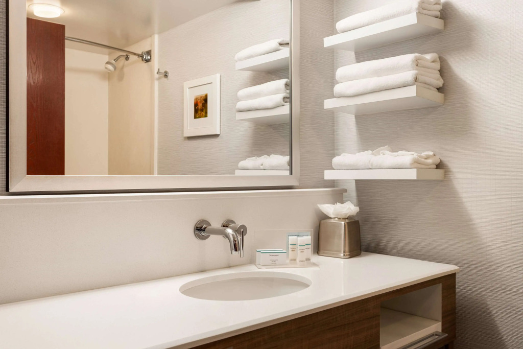 Hampton Inn & Suites Denver-Cherry Creek