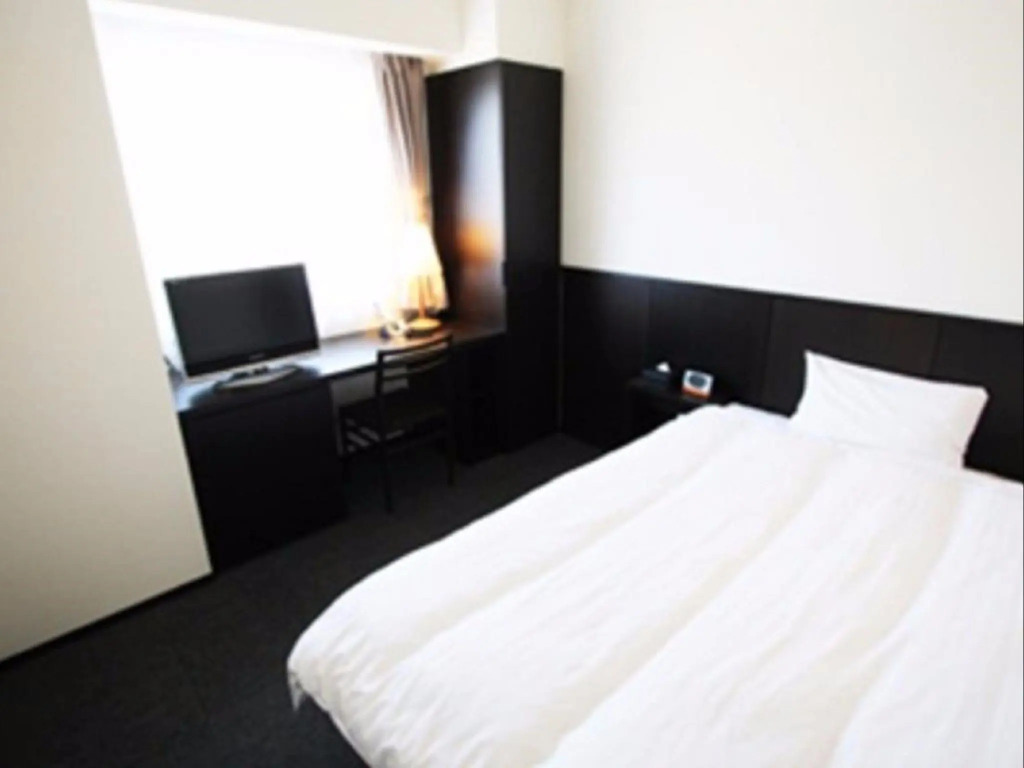Green Rich Hotel Tosu Ekimae