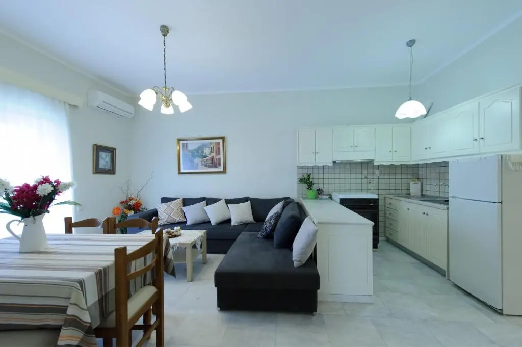 Kefalas Apartments