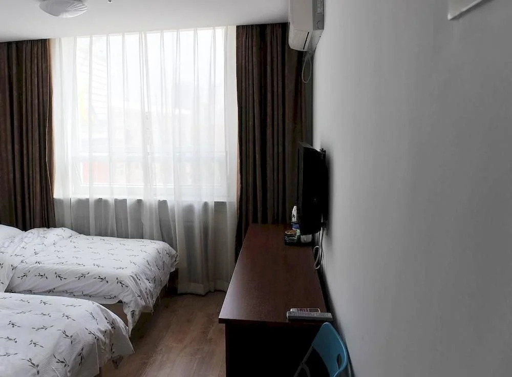 Shenyang Rugui Express Hotel