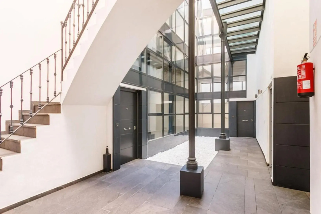 Magno Apartments Sol Suite Penthouse - Private Parking included