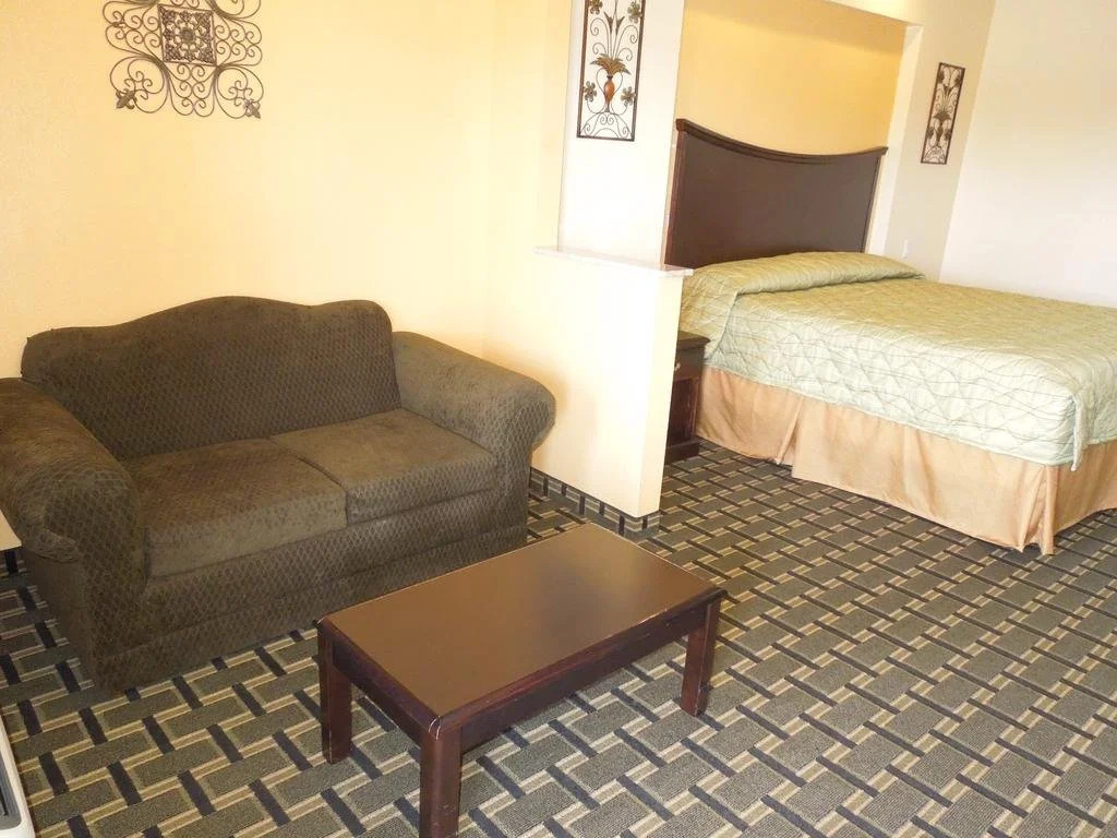 Homegate Inn & Suites West Memphis