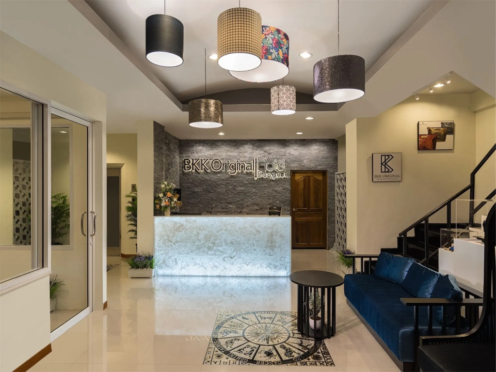 Bangkok River Loka Hotel
