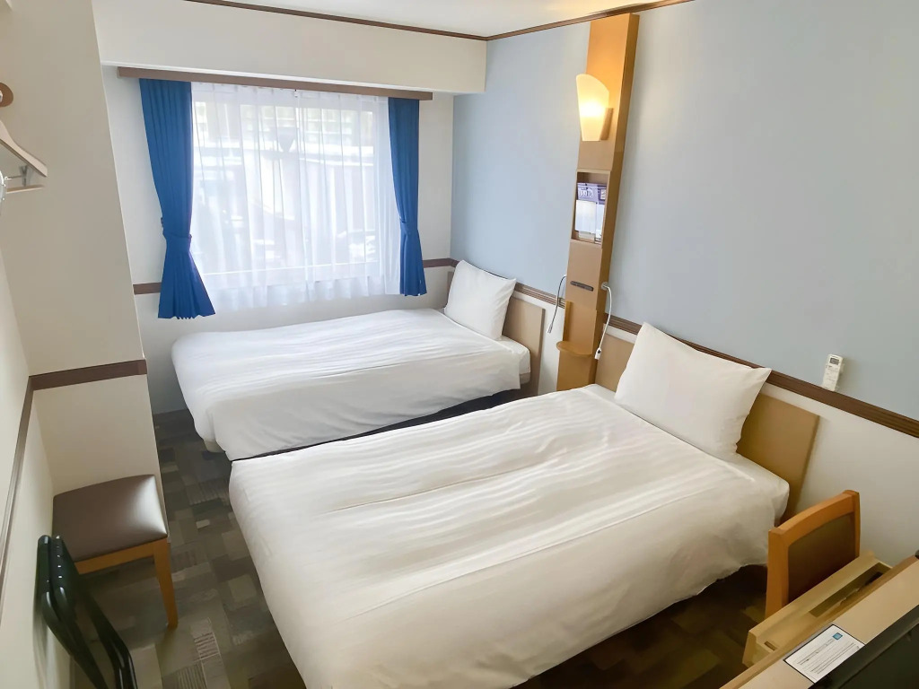 Toyoko Inn Sendai Nishi-guchi Hirose-dori