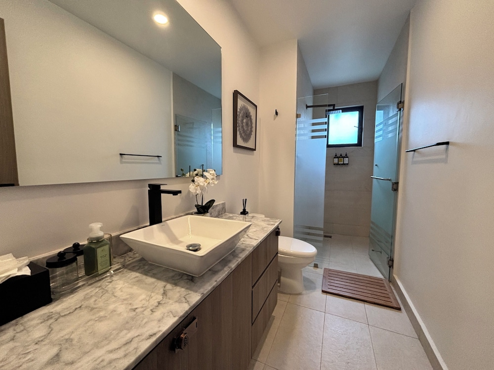 Private Hot Tub - 2BR in Nueva Escondida