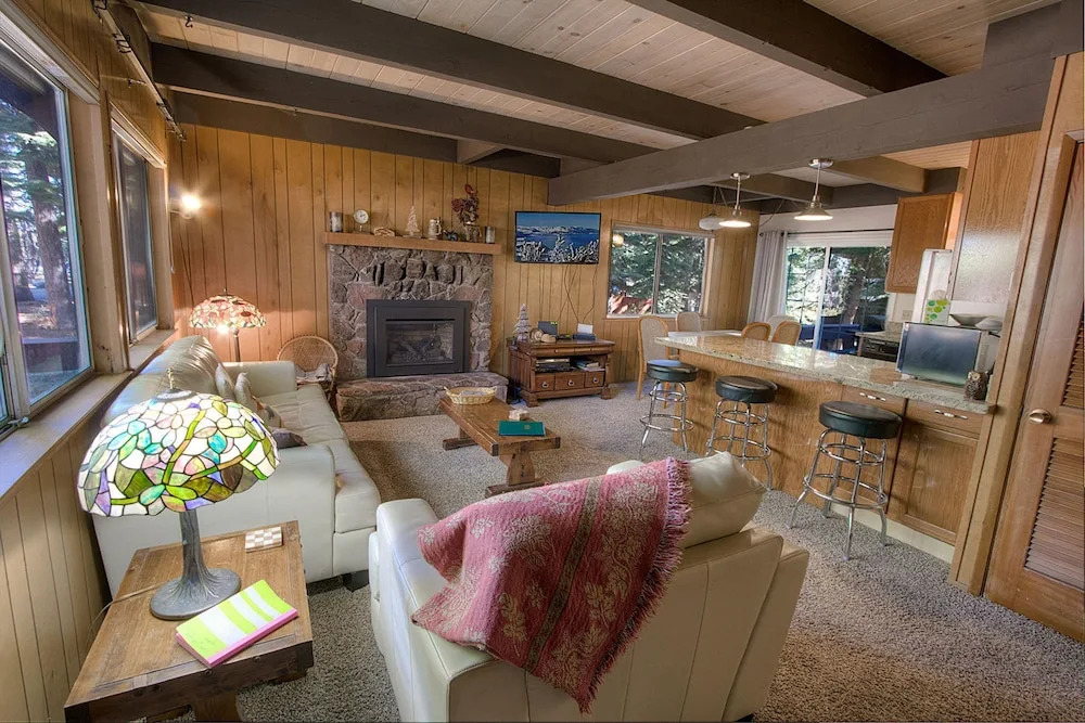 Skyline Divine by Lake Tahoe Accommodations