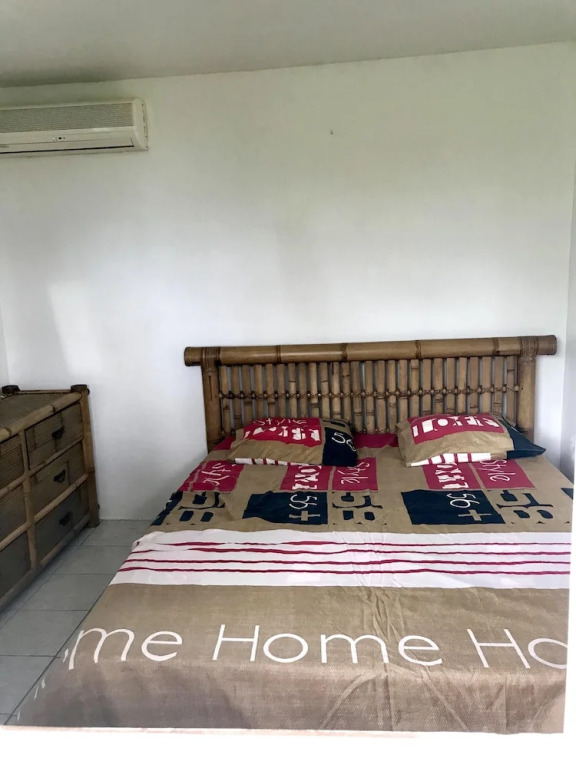 House With one Bedroom in Le Robert, With Wonderful Mountain View, Fur