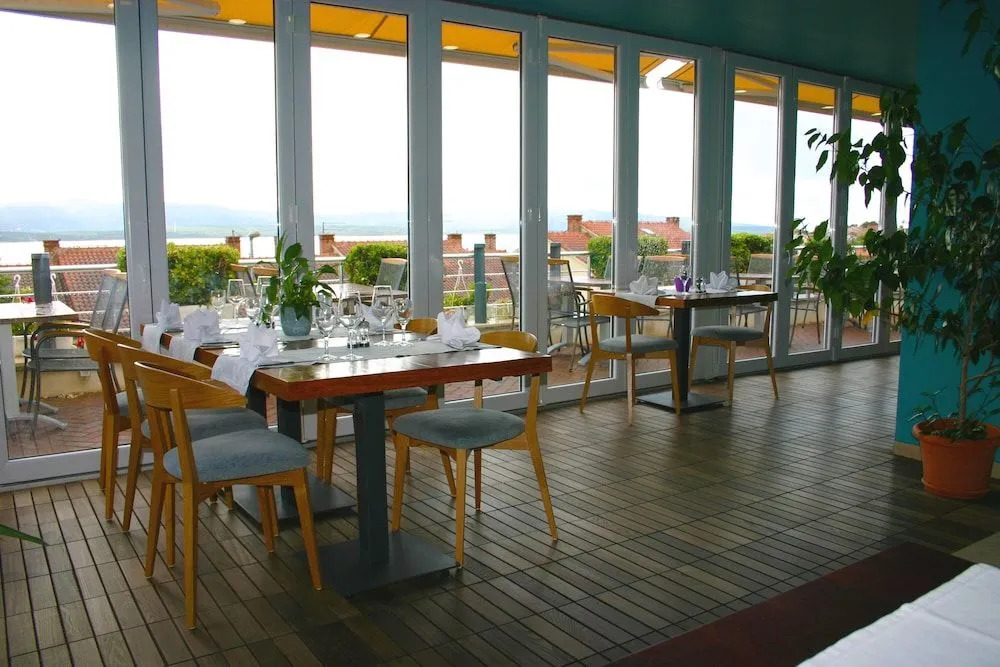 Apartments Villa Azzurra Bol