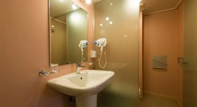 Avo Guesthouse