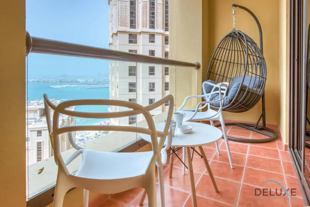 Sophisticated 2BR with Assitant's Room in Amwaj 4 JBR by Deluxe Holiday Homes