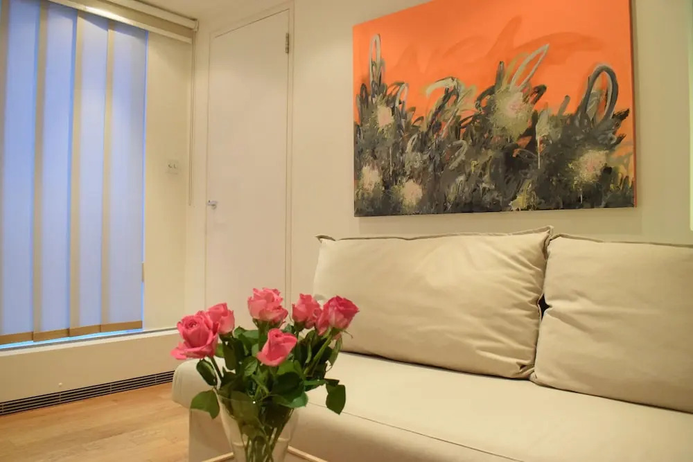 Elegant 2 Bedroom Maisonette Near Camden