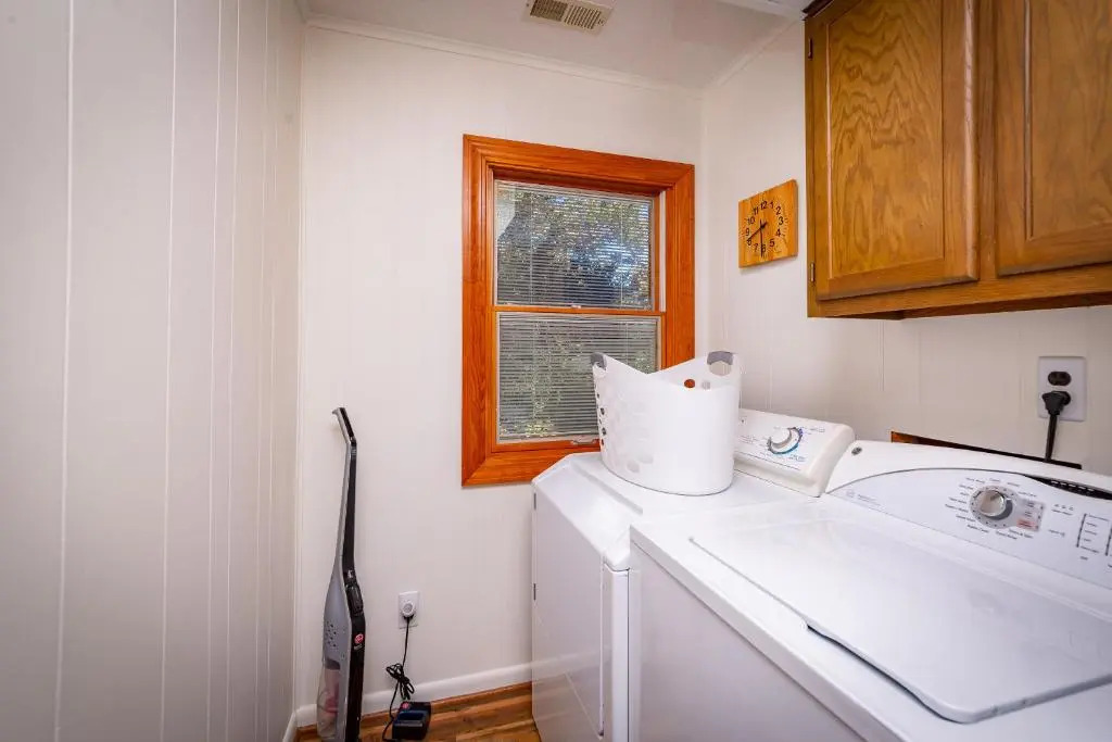 Casa La Playa - Duck, Sanderling, Lakefront, 160 Yards to the Beach, Community Pool, Pets OK
