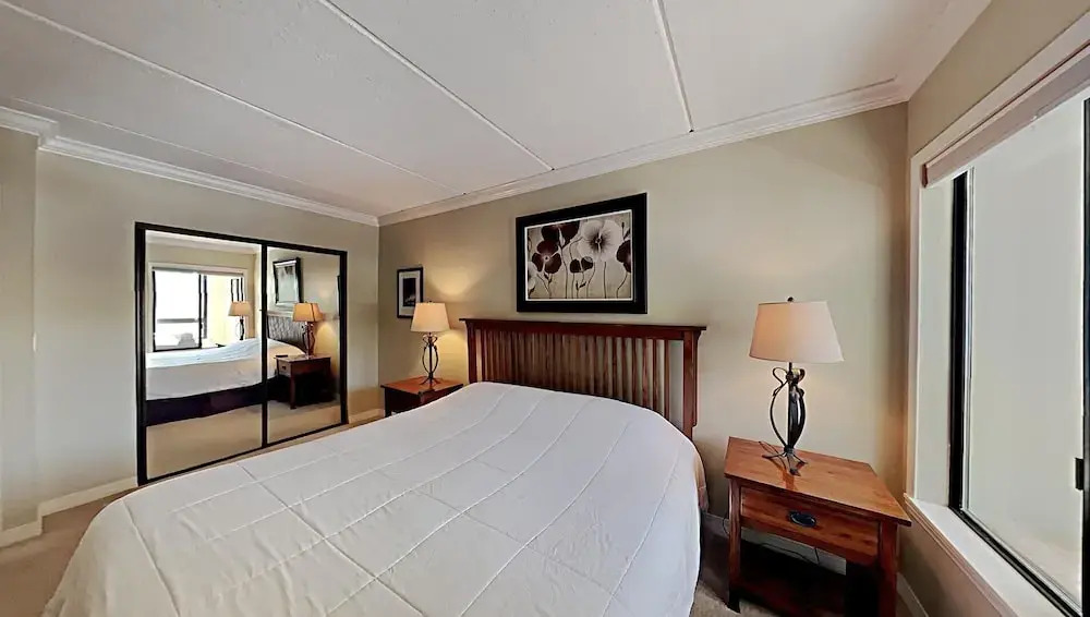 Spectacular Condo Slopeside Location and Mountain View! Close to Village Gondola by RedAwning