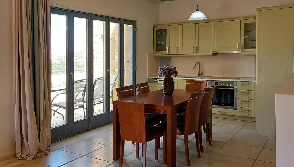 Villa "Thealia", 430 m2 with swimmg pool - sea view