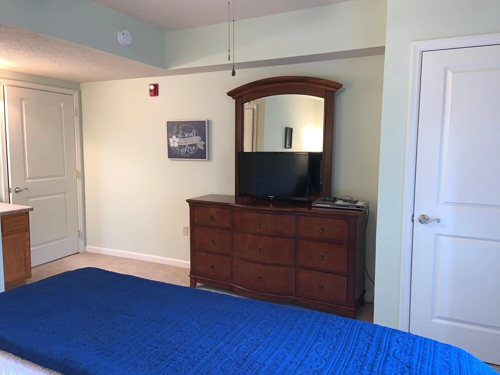 Cedar Lodge 102