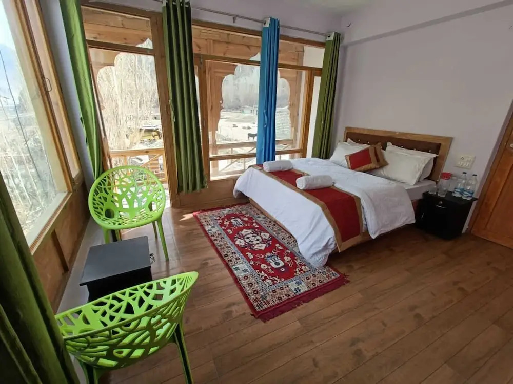 Hotel The Stone Palace