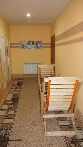 Guest House On Esenina 13 / На Есенина