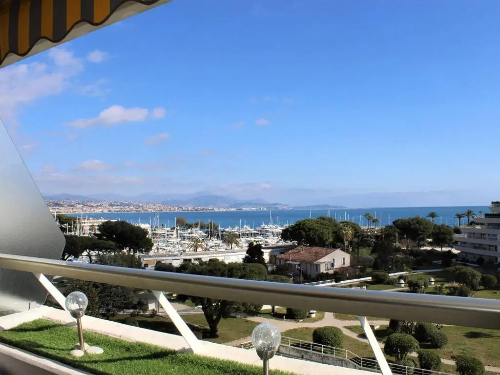 Appartement Villeneuve-Loubet, 2 pièces, 4 personnes - FR-1-252A-31