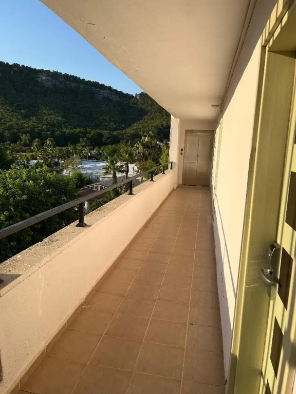 Malibu Garden Resort Hotel