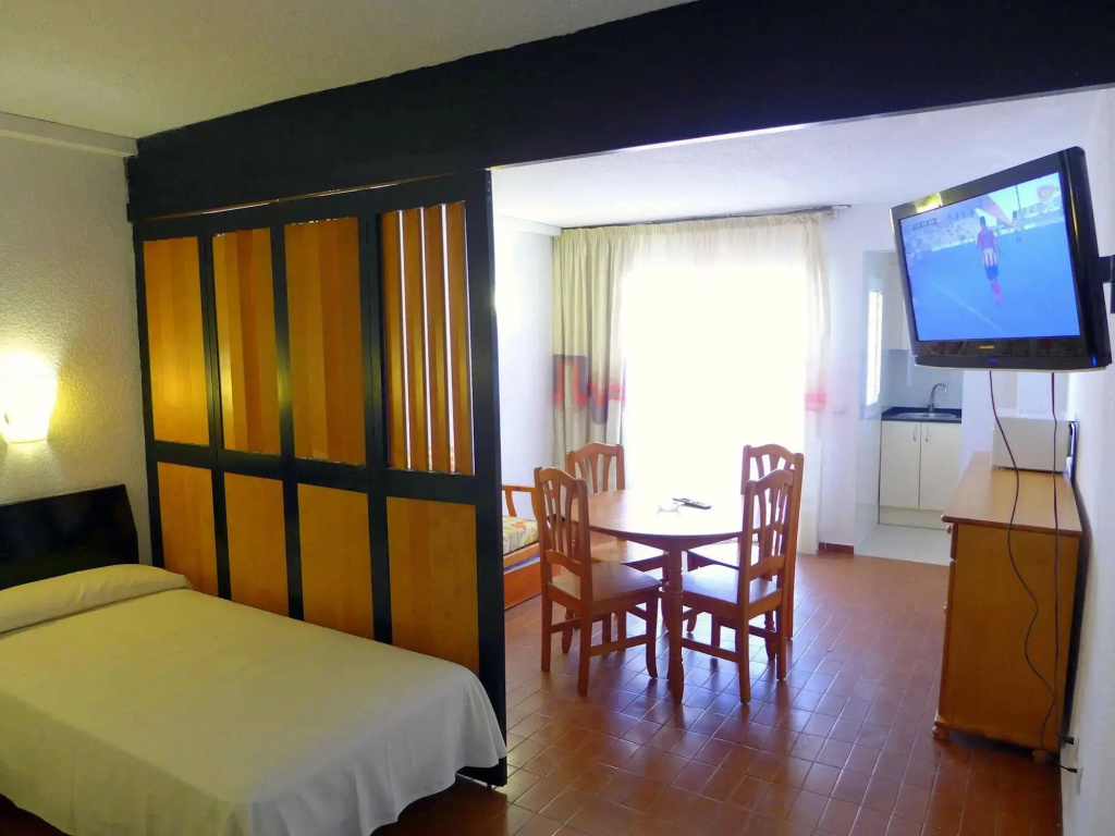 Apartamentos Alboran-Arysal