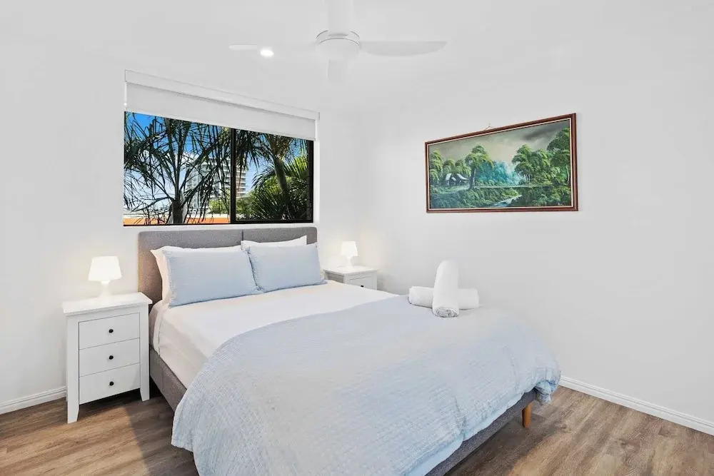 Seascape - Hosted by Burleigh Letting