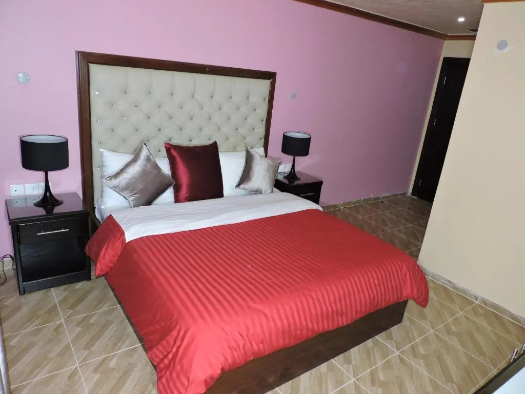 Valentine Inn