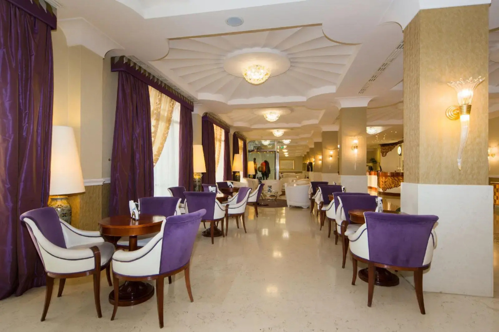 Hotel & Meeting Centergross