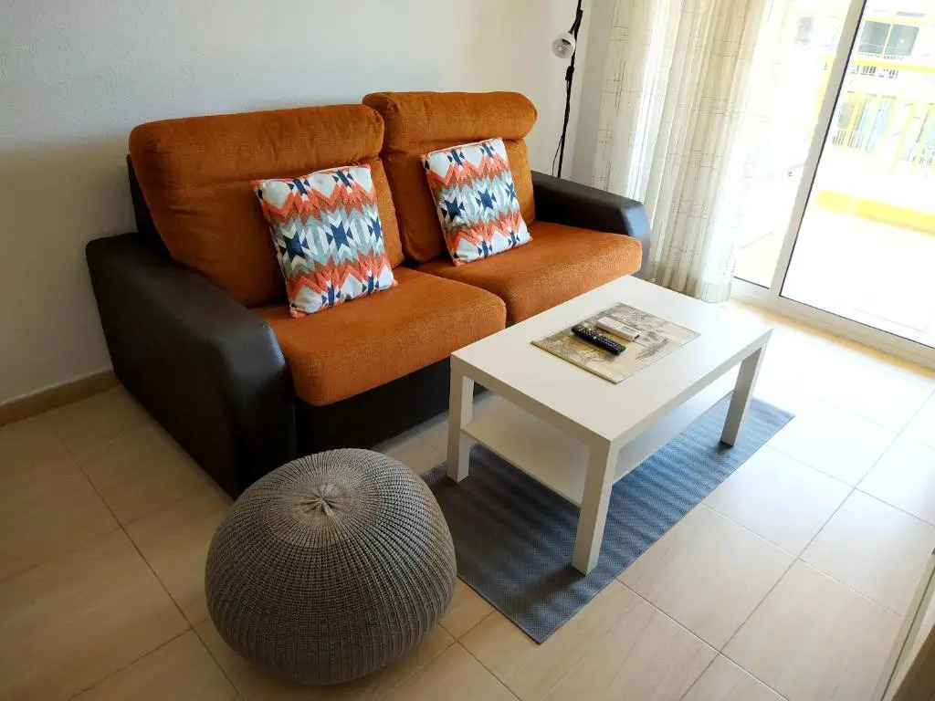 Apartment with 2 bedrooms in Salou with wonderful city view shared pool furnished balcony 300 m from the beach