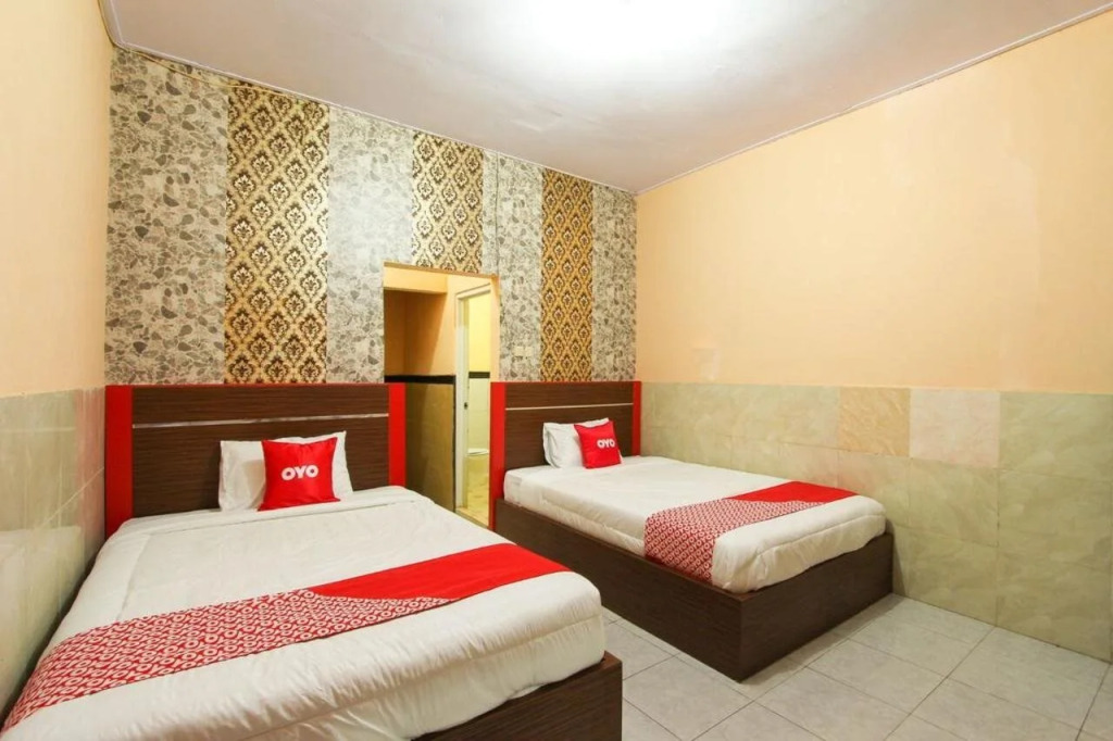 OYO 1594 Al Firdausi Residence