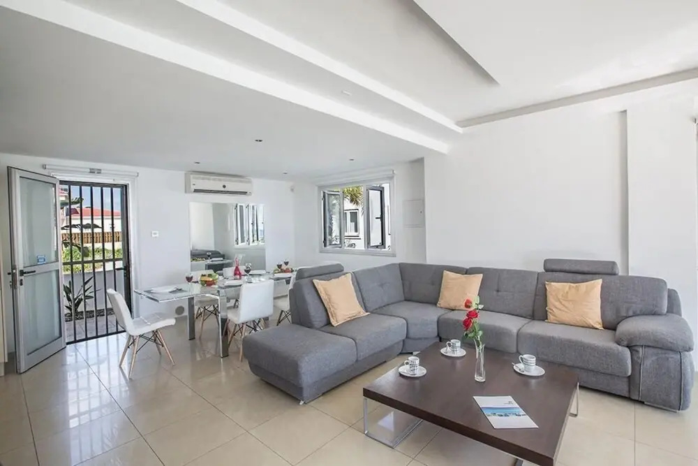Villa Lenia AQ SV9